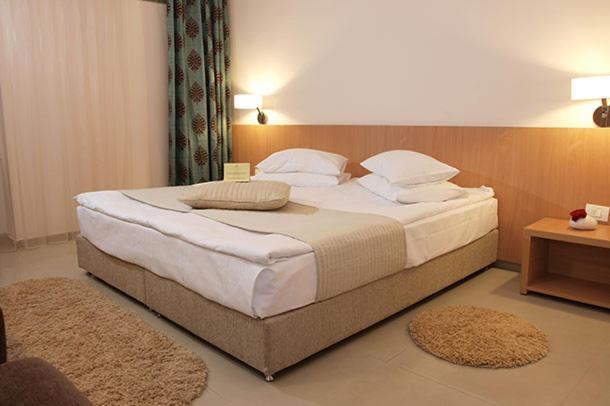 Hotel Sara 넵툰 외부 사진