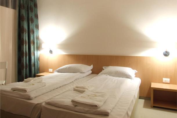 Hotel Sara 넵툰 외부 사진